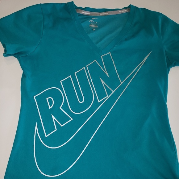 Nike Tops - Nike dri fit tshirt